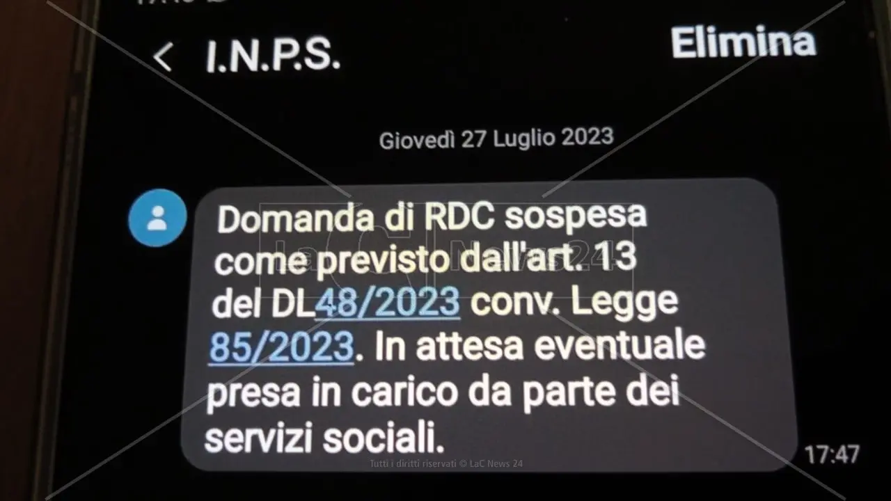 Stop al Reddito di cittadinanza, Inps: «Sms avrebbe dovuto essere più accurato». Piattaforma Siisl attiva da settembre