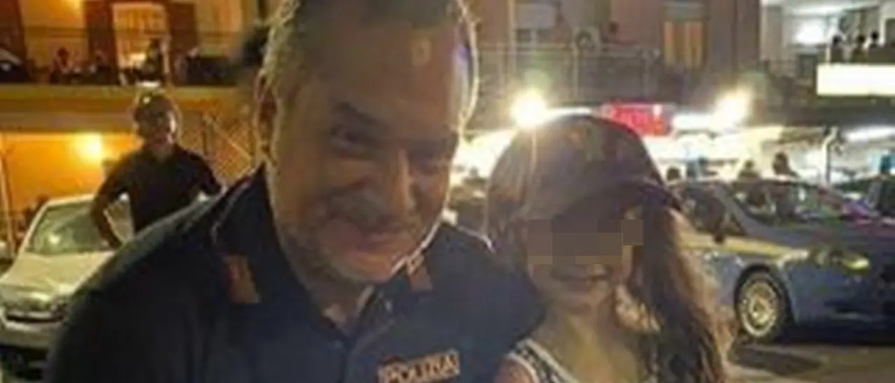 Corigliano, il gesto del poliziotto che ha reso felice una bimba: «Grazie, siete i supereroi di tutti i noi»