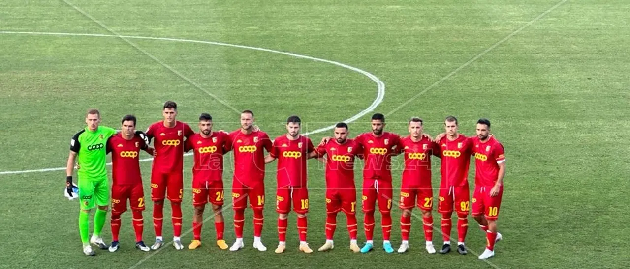 Catanzaro-Foggia, il gol di Curcio vale il passaggio del turno in Coppa Italia: finale 1-0