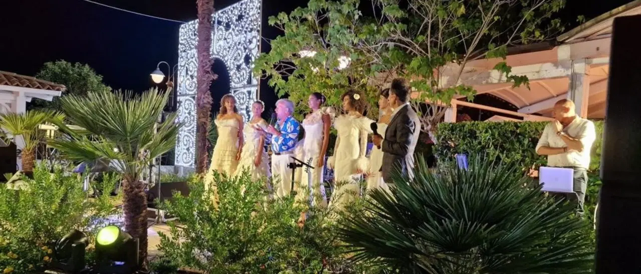 Grande successo per il Galà degli Sposi a Villa Perara con Umberto Smaila e Claudio Greco