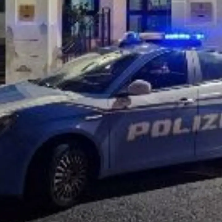 Reggio Calabria, furto di merce per 2.500 euro in un negozio: arrestati due giovani di 29 e 22 anni