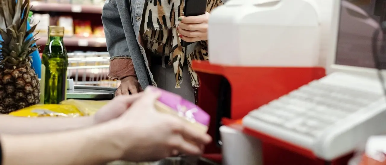 Lavoro a Ferragosto, i sindacati proclamano lo sciopero generale del commercio e della distribuzione in Calabria