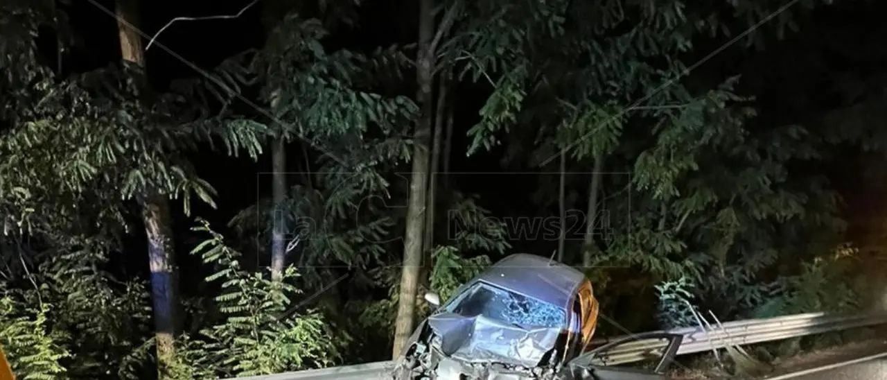 Incidente sulla Jonio-Tirreno, dolore e sgomento in tutta la Calabria: lutto cittadino a San Calogero e Nicotera