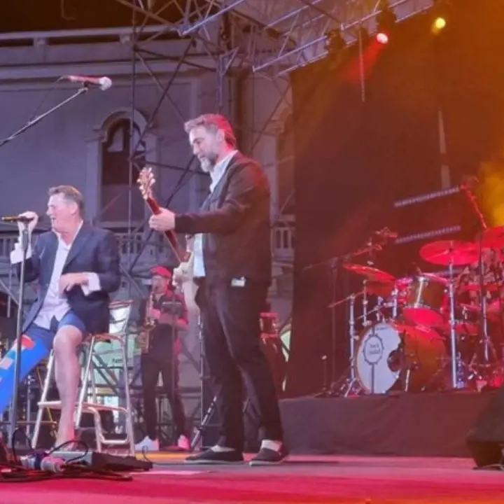 Tony Hadley ringrazia lo staff medico di Ortopedia di Lamezia Terme: «Non avrei potuto chiedere cure migliori»