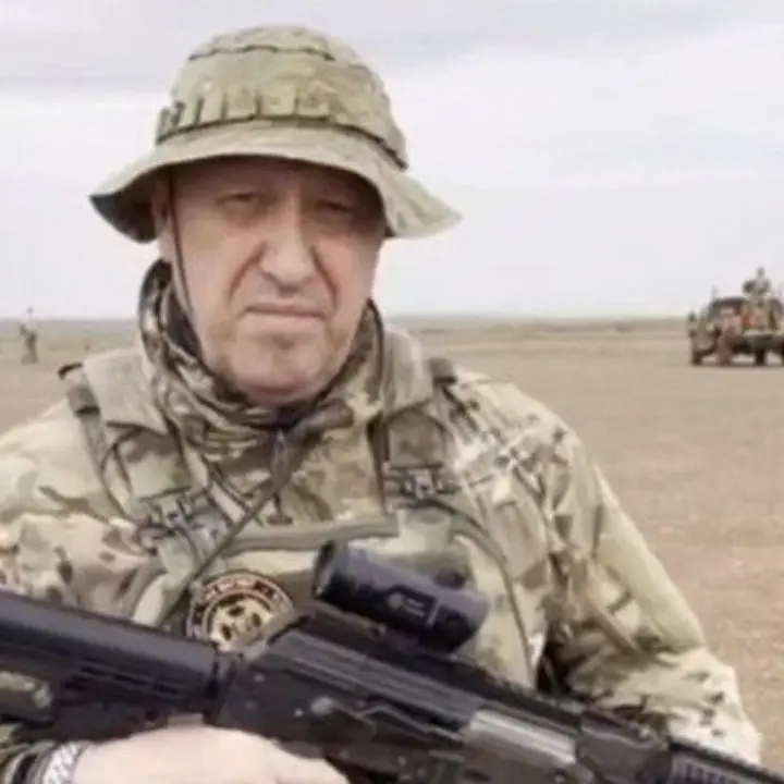 Aereo si schianta tra Mosca e San Pietroburgo: 10 i morti. Il generale Prigozhin a bordo