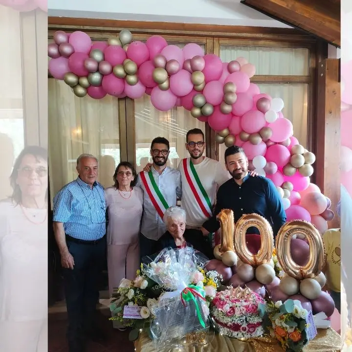 Laino Borgo in festa per i 100 anni di nonna Rosa