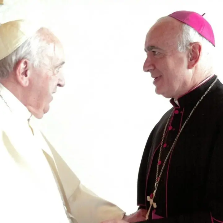 Le vere eresie si verificano nella vita di chi pretende di credere in Cristo ma non opera la sua carità