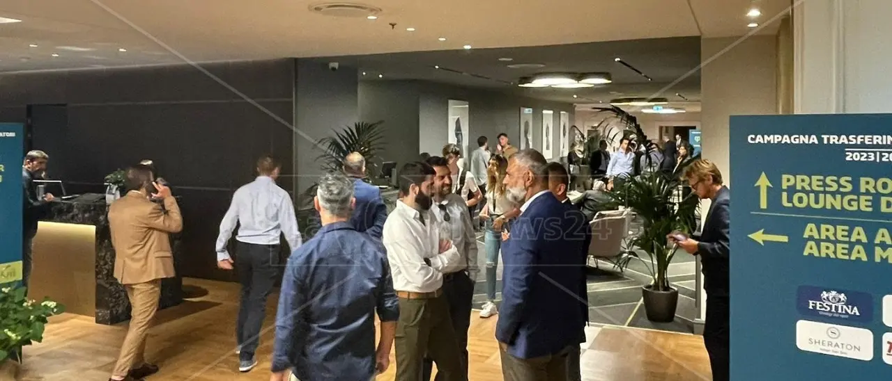 Chiusa la finestra estiva del calciomercato: acquisti e cessioni delle calabresi nello speciale di LaC