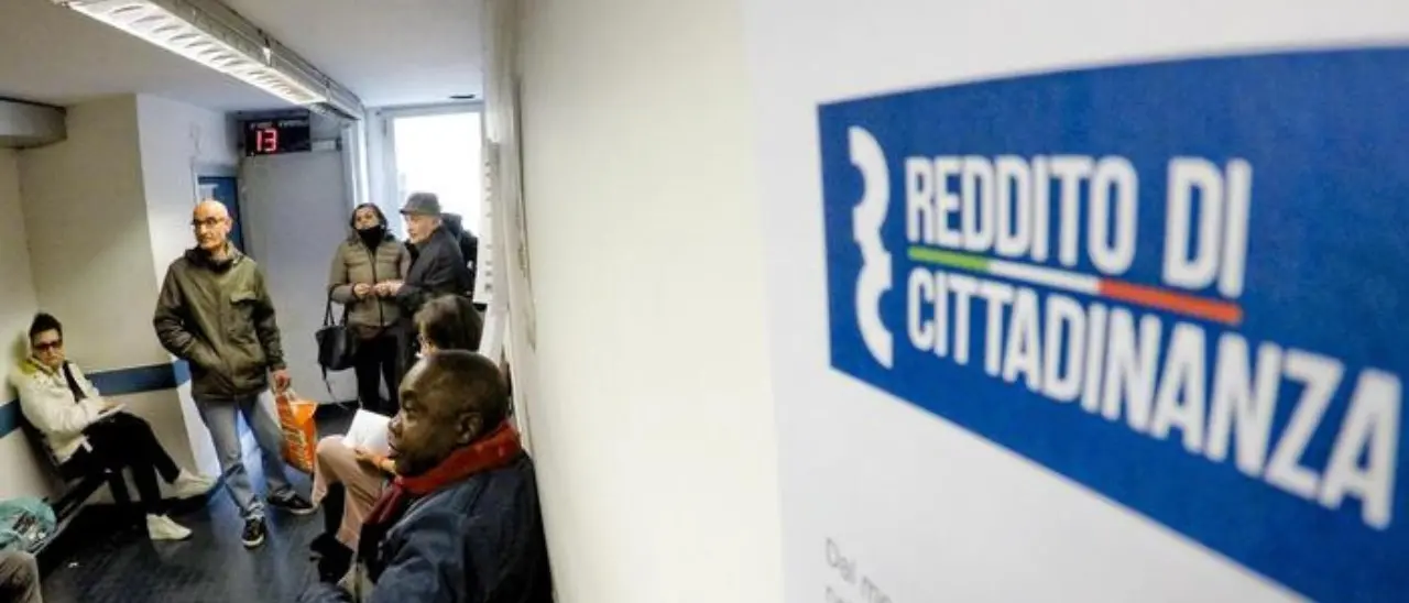 Si fingono senzatetto per avere il reddito di cittadinanza: denunciati 48 giovanissimi