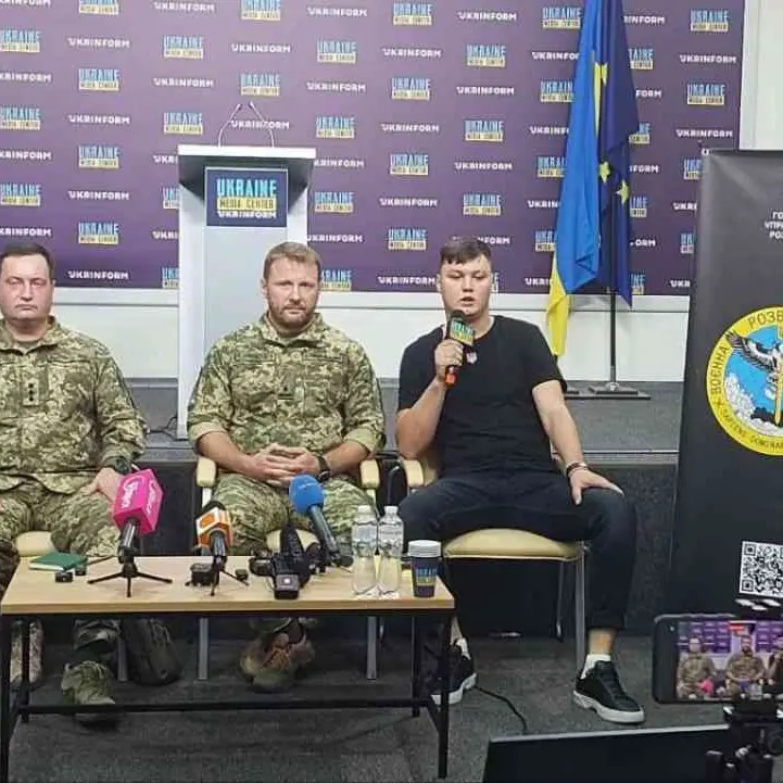 Pilota russo abbandona il suo esercito e atterra in Ucraina: «Non voglio essere complice di questi crimini»