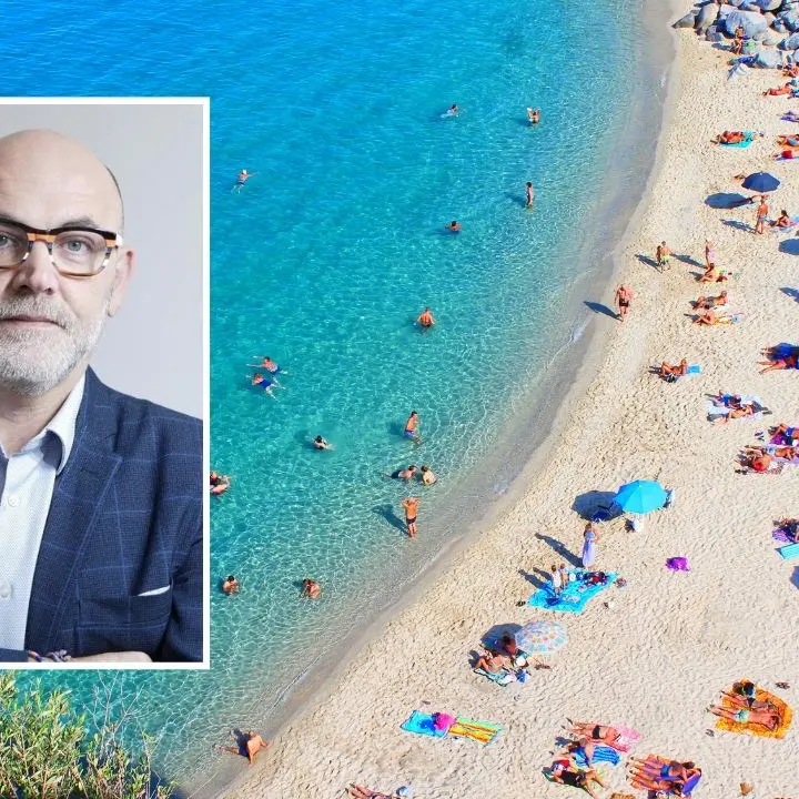 Turismo, l’esperto: «In Calabria solo agosto e nulla più. I marcatori identitari non riempiono hotel e villaggi»