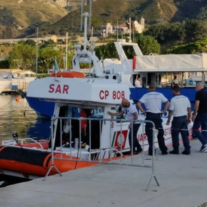 Incidente in mare nel Vibonese, cade dal motoscafo: natante la investe e muore