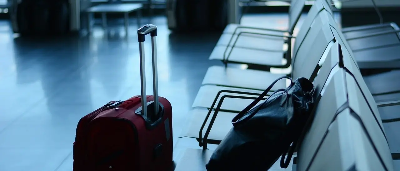 Decine di voli cancellati per lo sciopero, venerdì nero per chi viaggia in aereo