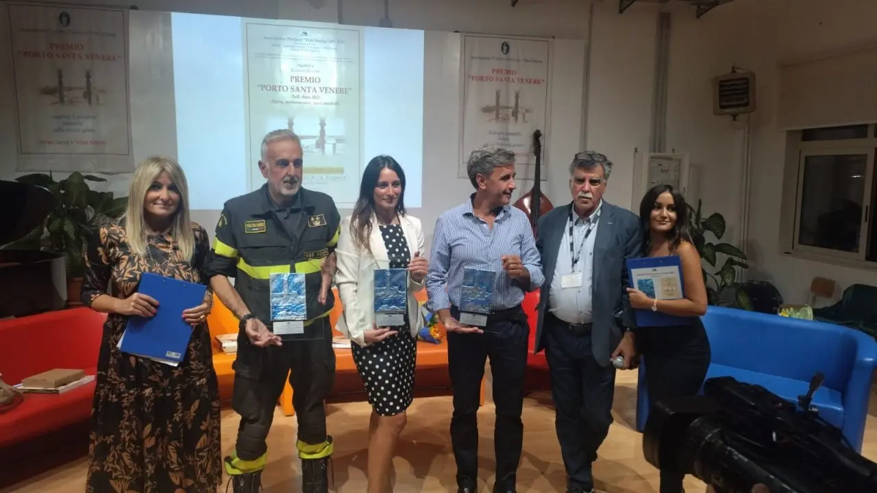 Vibo, al Premio Porto Santa Venere vince l’identità locale: riconoscimenti alle eccellenze del territorio