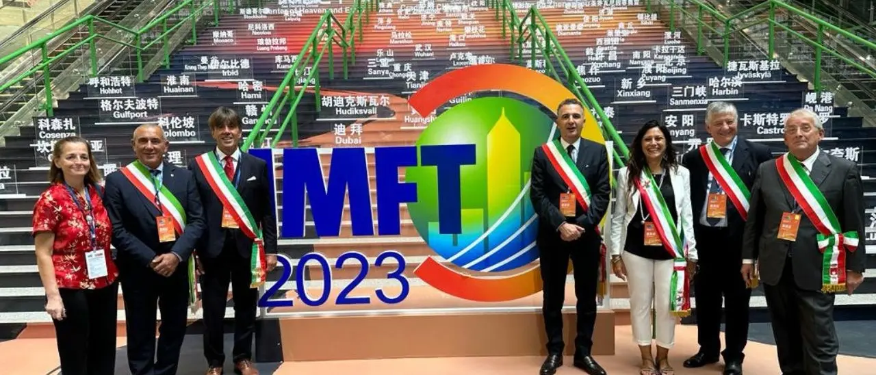 Il presidente della Provincia di Cosenza in Cina: la Via della seta di Succurro per promuovere la Calabria