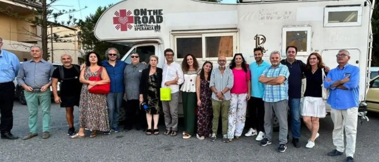 Crotone, giornalisti-attori in scena: incasso devoluto in beneficenza