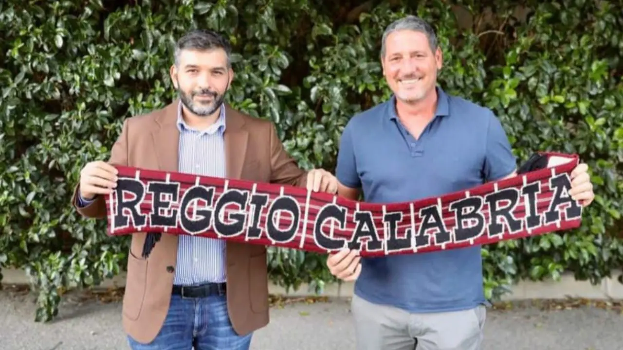 Nuova Reggina: Minniti accelera, cambia la denominazione e firma mister Trocini