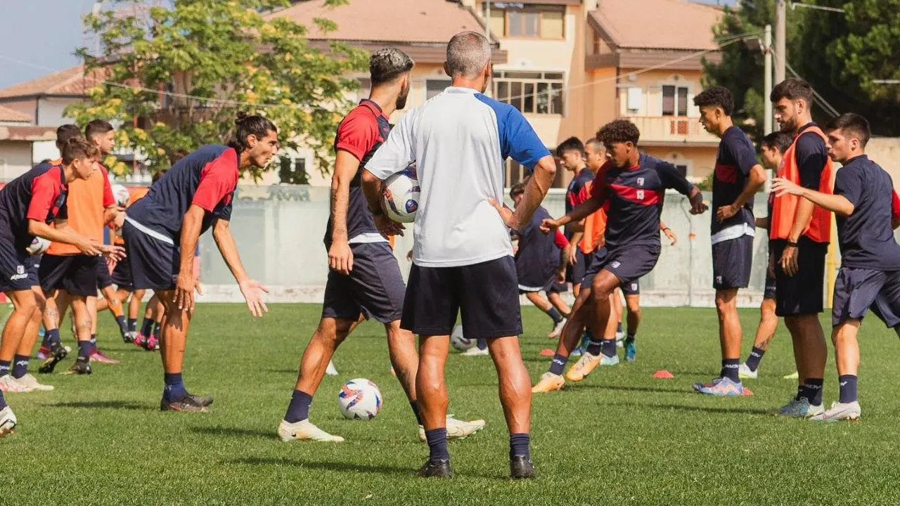 Serie D, il programma della seconda giornata: nell’anticipo il Castrovillari sfida in trasferta il Ragusa