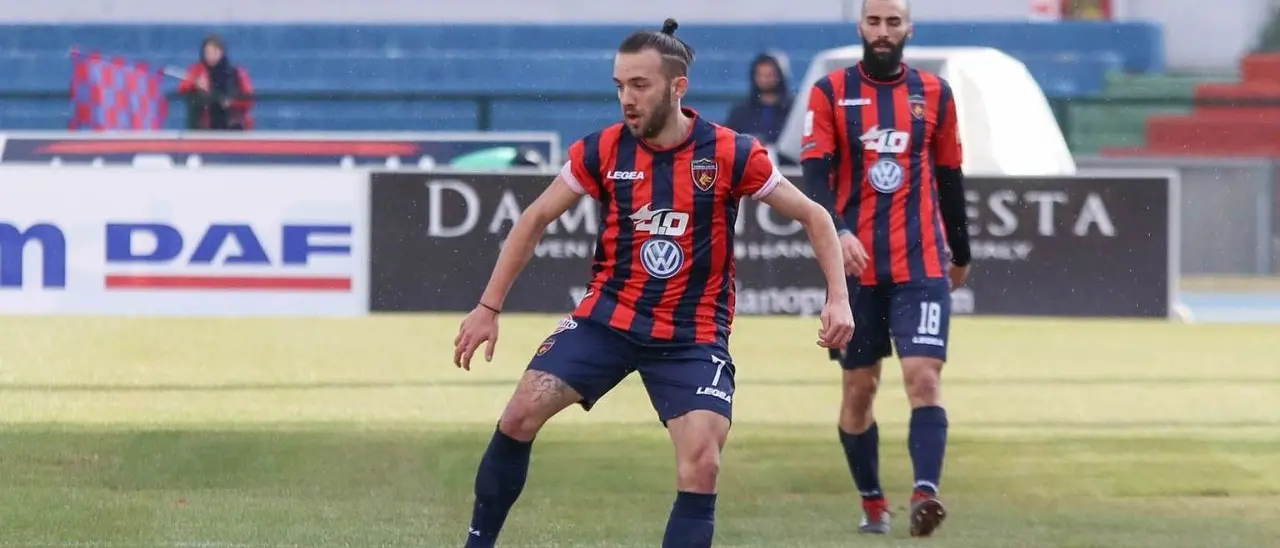 LFA Reggio Calabria: è Mungo il primo acquisto. C’è anche il nuovo logo ufficiale