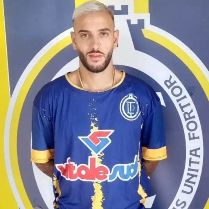 Colpo dell’Fc Lamezia, a centrocampo arriva Marco Palermo