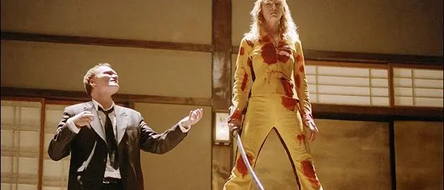 Kill Bill, vent’anni fa usciva nelle sale il primo Volume del film cult di Tarantino nato da una battuta di Pulp Fiction
