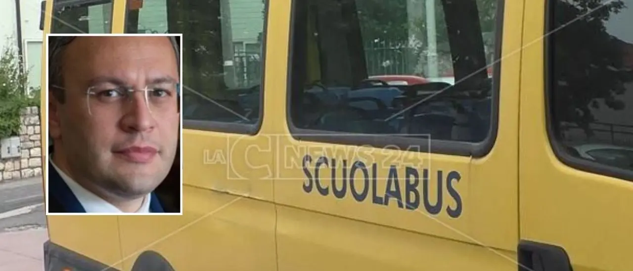 Da gennaio fuorilegge il 30% dei vecchi scuolabus, Talerico: «Sarebbe il caos, serve una proroga»