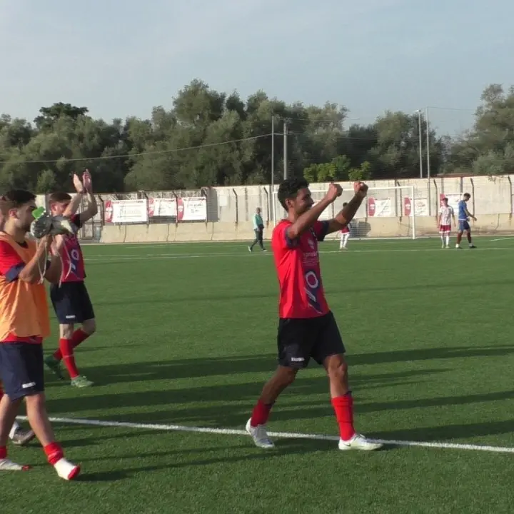 Promozione, Mimmo Zampaglione si presenta con un gol da urlo - VIDEO