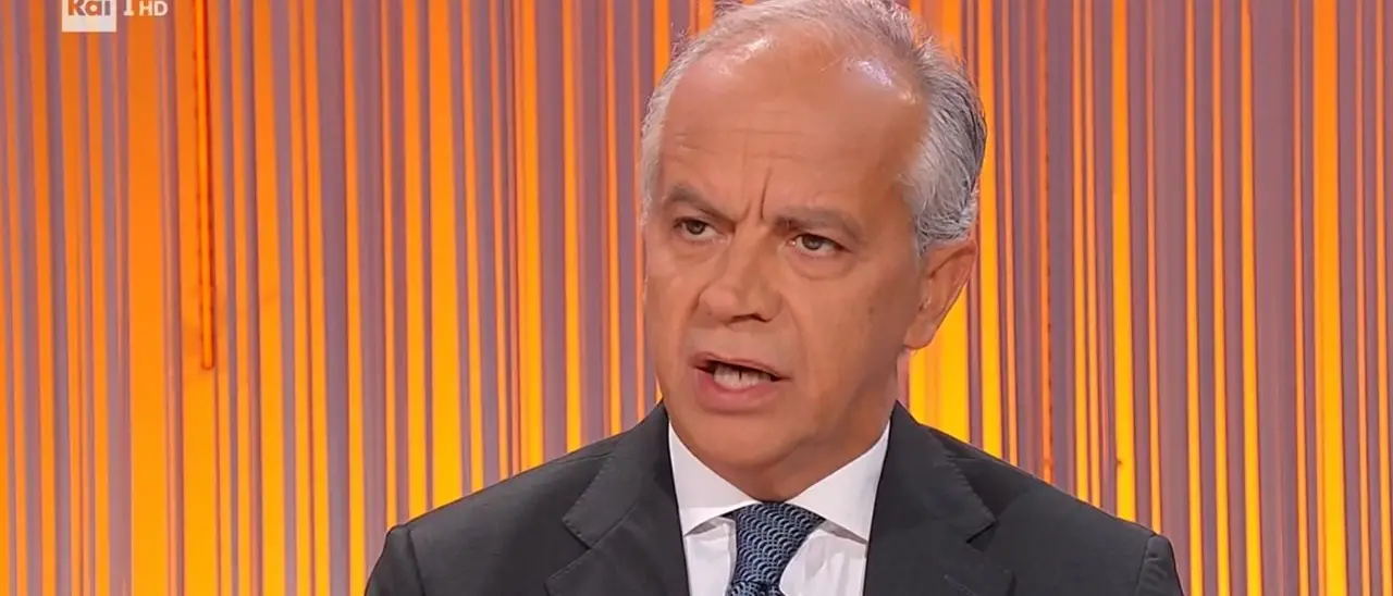 Cpr in ogni regione, il ministro Piantedosi: «Sì al dialogo ma imponiamo la linea del Governo»