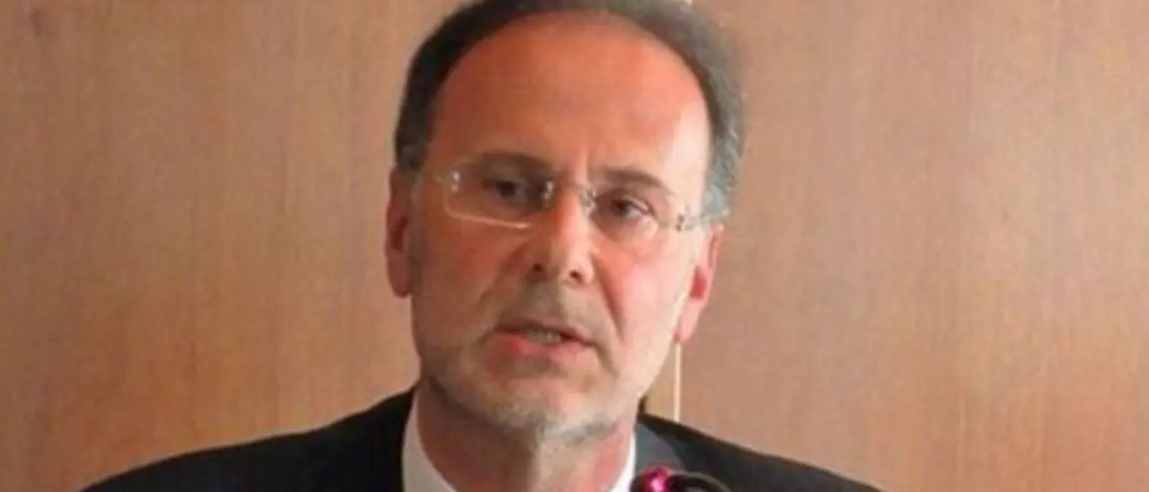 Crotone, il presidente del Tribunale dei minori di Trento Spadaro riceve il premio “Dodò Gabriele”