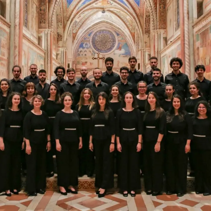 Il Coro giovanile italiano fa tappa in Calabria: il tour toccherà Catanzaro, Caulonia e Vibo