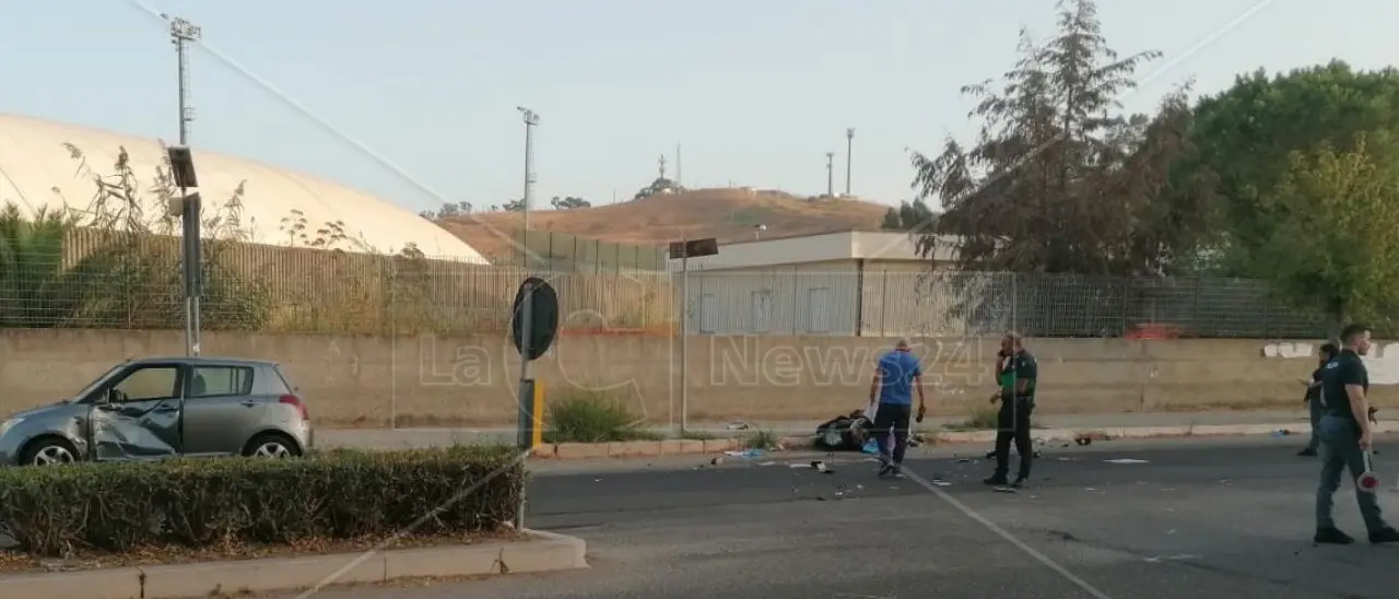 Incidente a Crotone, in condizioni disperate la bambina trasferita all’ospedale di Catanzaro
