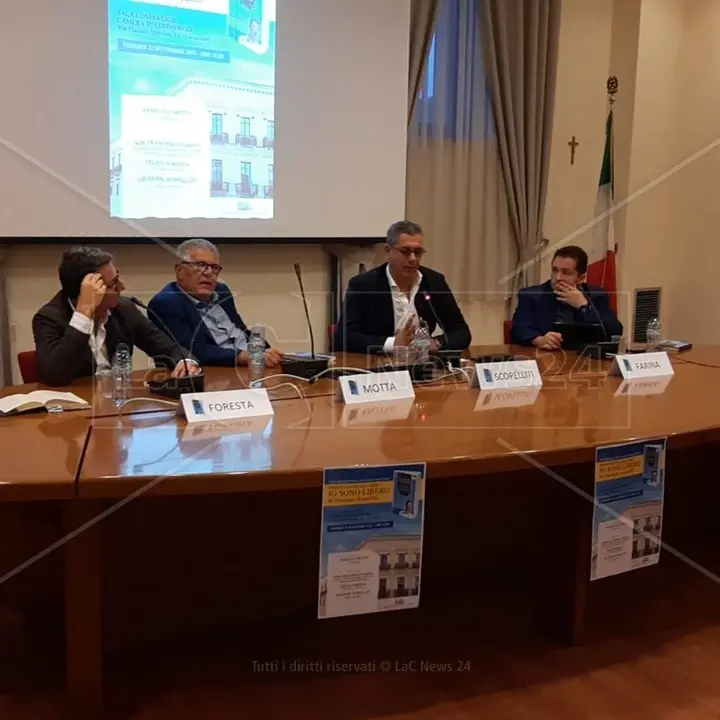 “Io sono libero”, Giuseppe Scopelliti porta il suo libro a Catanzaro e si racconta