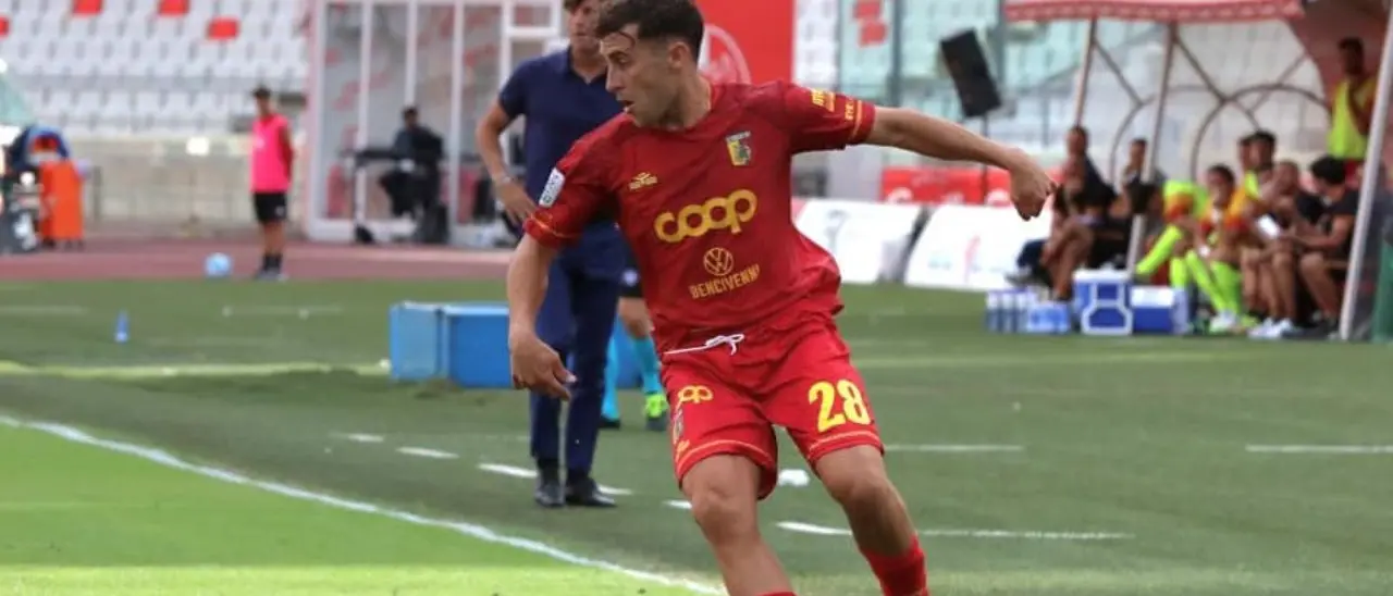 Bari-Catanzaro, una gara piena di emozioni in cui i giallorossi conquistano un buon punto: finale 2 a 2