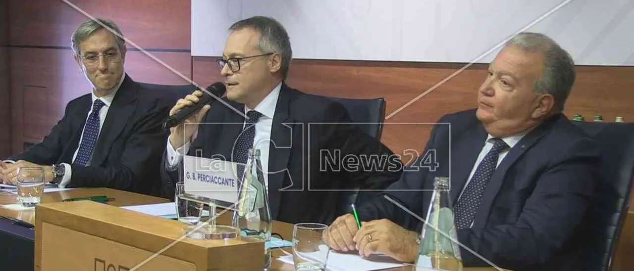 Confindustria, Bonomi traccia gli obiettivi: «Investimenti, riforme e abbassamento delle tasse sul lavoro»