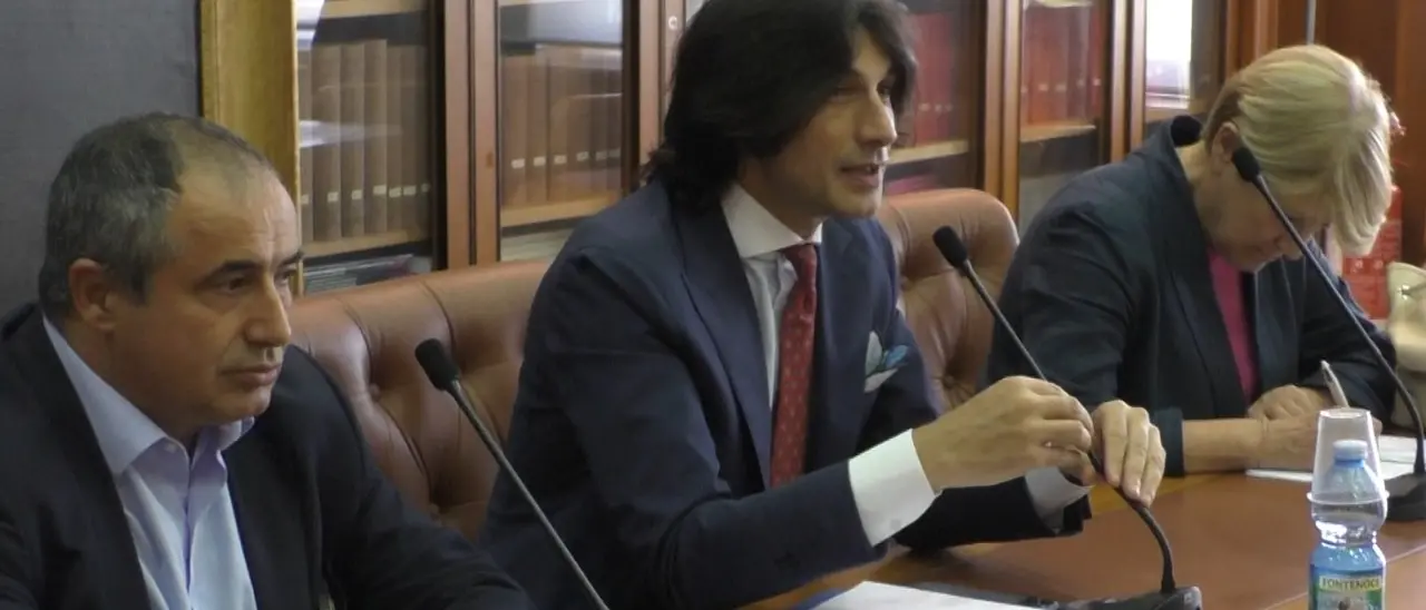 Nessuno tocchi Caino: «Nel carcere di Cosenza violati i diritti umani, situazione gravissima»