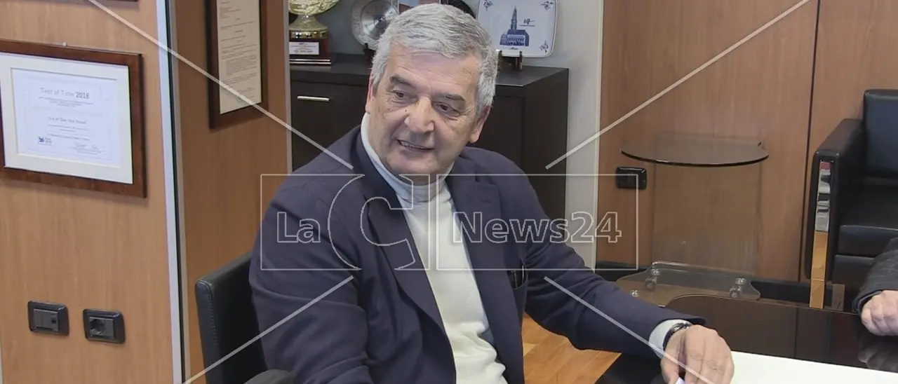 Occhiuto nomina il nuovo commissario di Azienda zero: è Vitaliano De Salazar