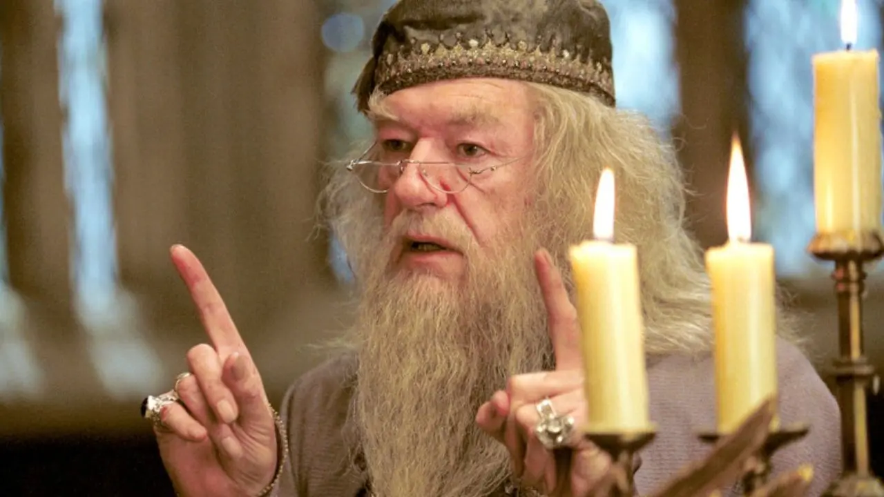 Morto a 82 anni sir Michael Gambon, il professor Albus Silente di Harry Potter