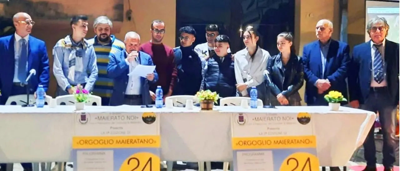 Orgoglio maieratano, una serata di musica e commozione per la seconda edizione dell’evento