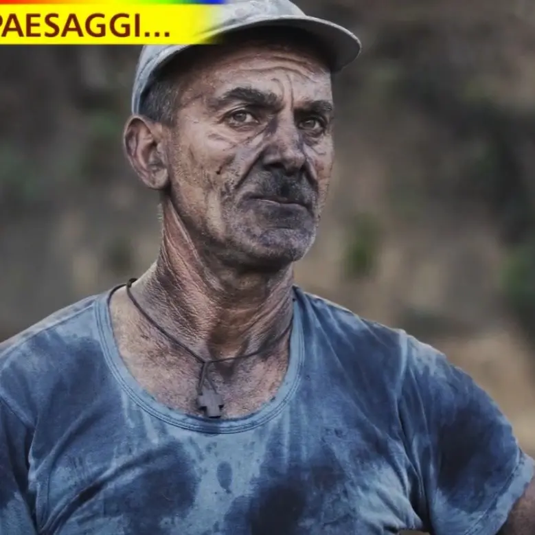 Striscia la notizia approda a Serra San Bruno alla scoperta degli ultimi carbonai