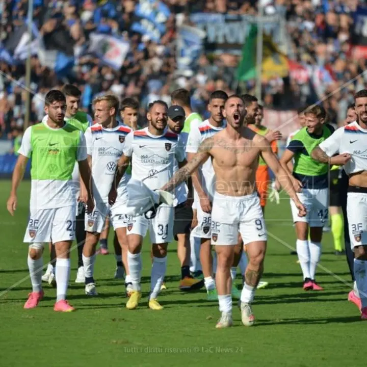Cosenza, il recupero è d’oro: a Pisa finisce 1-2. Mazzocchi segna ancora al 98’