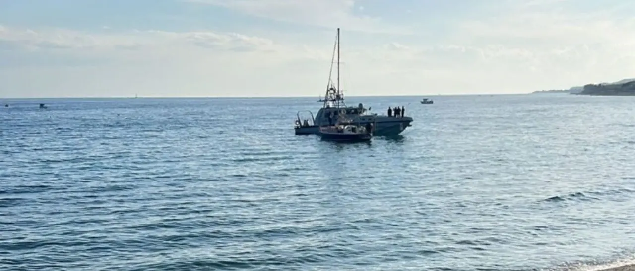 In 61 sbarcano sulla spiaggia di Bianco nel Reggino ma vengono individuati e bloccati dai carabinieri