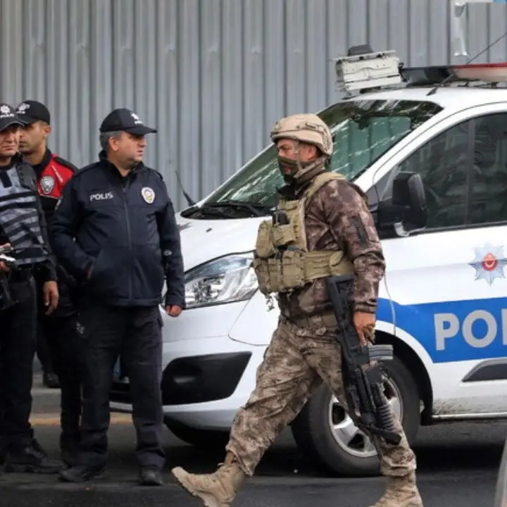 Turchia, il Pkk rivendica l’attentato vicino al ministero dell’Interno ad Ankara