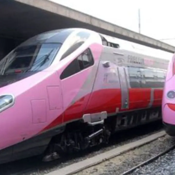 La prevenzione del tumore al seno viaggia anche in treno, ecco le tappe in Calabria