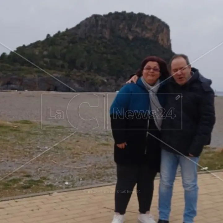Non gli affittano casa perché sono ciechi: l’incredibile discriminazione subita da una coppia nel Cosentino