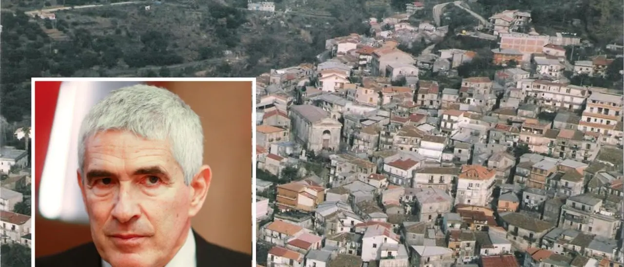 Pier Ferdinando Casini a San Nicola da Crissa per ricordare il parlamentare Dc Nicola Signorello