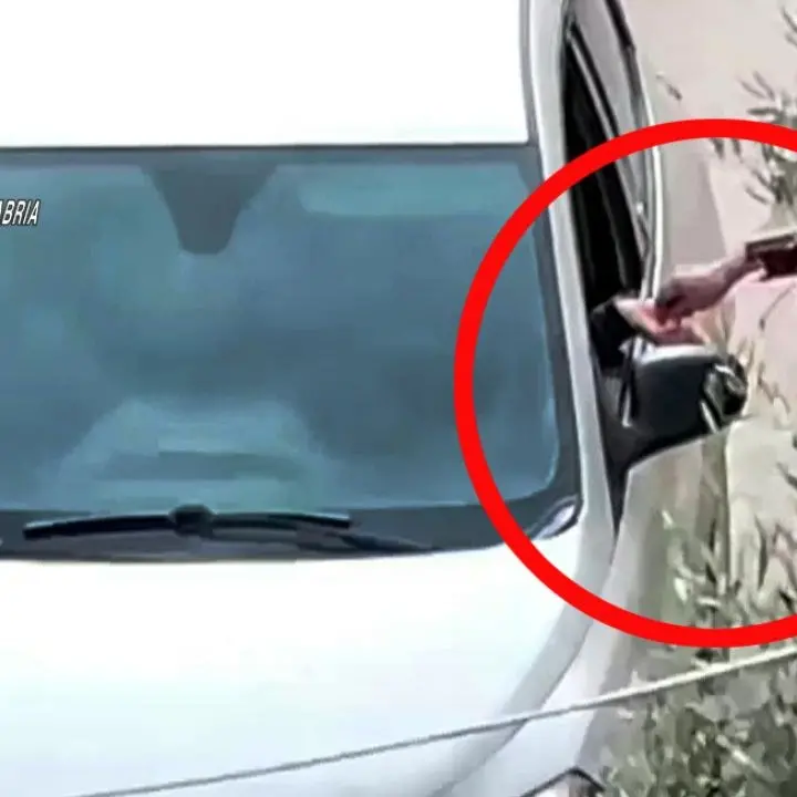 Gioiosa Jonica, sgominato uno spaccio drive-in dai carabinieri: arrestato 51enne