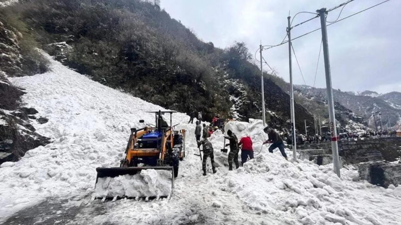 Straripa un lago glaciale in India, almeno 10 morti e 82 dispersi nello stato del Sikkim