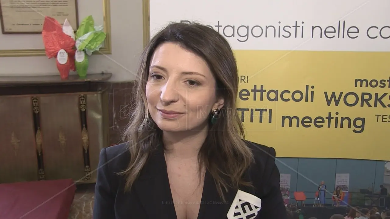 Ponte sullo Stretto, l’assessore ai Trasporti Staine: «Ci farà risparmiare 10 mln l’anno, anche l’A1 era osteggiata»