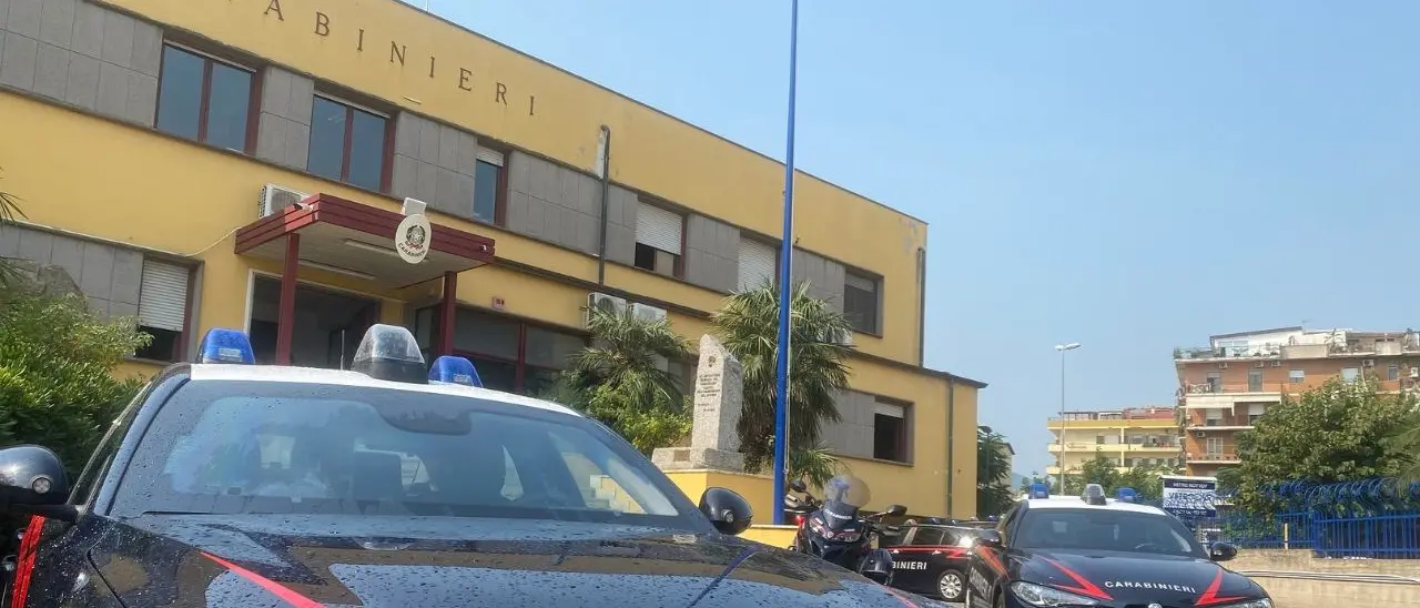 Soverato, trovato in auto con la droga: i carabinieri arrestano un 52enne