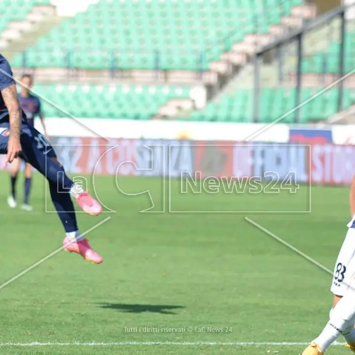 Cosenza, sul Lecco si abbatte il ciclone Forte: finisce 3-0. E la classifica sorride